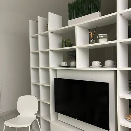 Loft 13 *